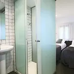 Classbedroom Born Apartman